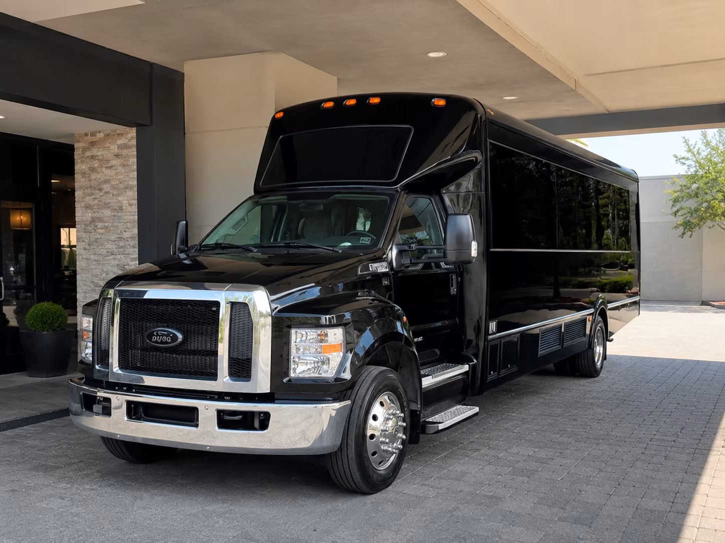 corporate party bus rental